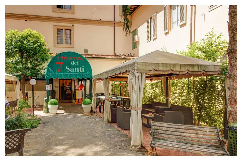 Hostel 7 Santi